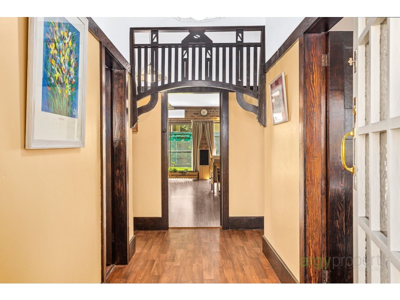 25 Prince Edward St, Carlton NSW 2218