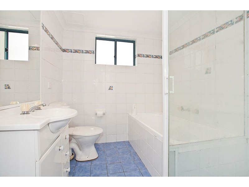 2/39-41 Robertson Street, Kogarah NSW 2217