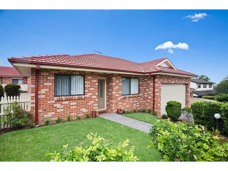 2/26 Wattle Street, Peakhurst NSW 2210