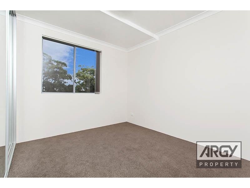 68 Hampton Court Road, Carlton NSW 2218