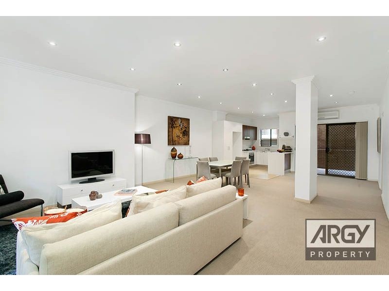 2/32-36 Premier Street, Kogarah NSW 2217