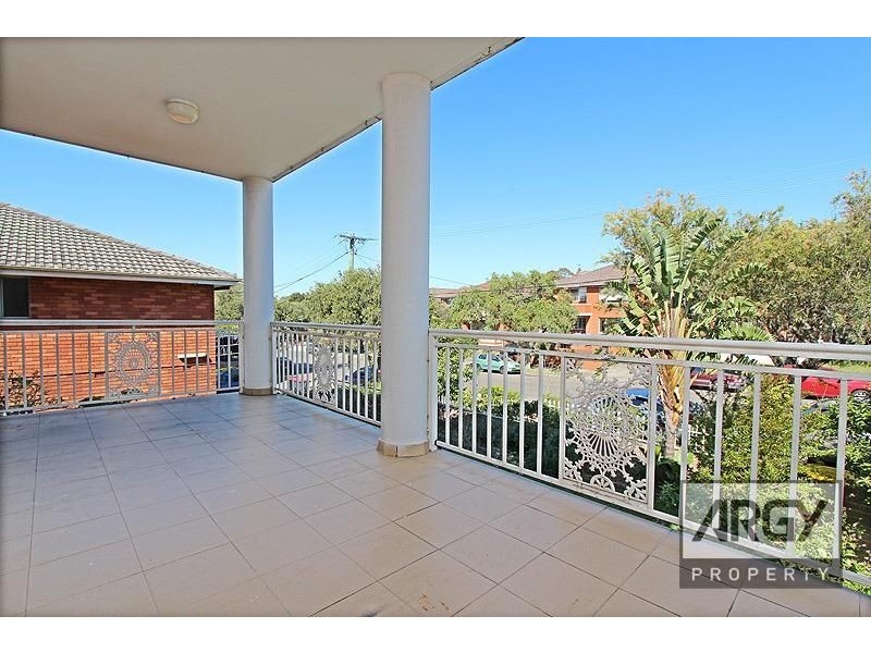 4 Park Street, Campsie NSW 2194