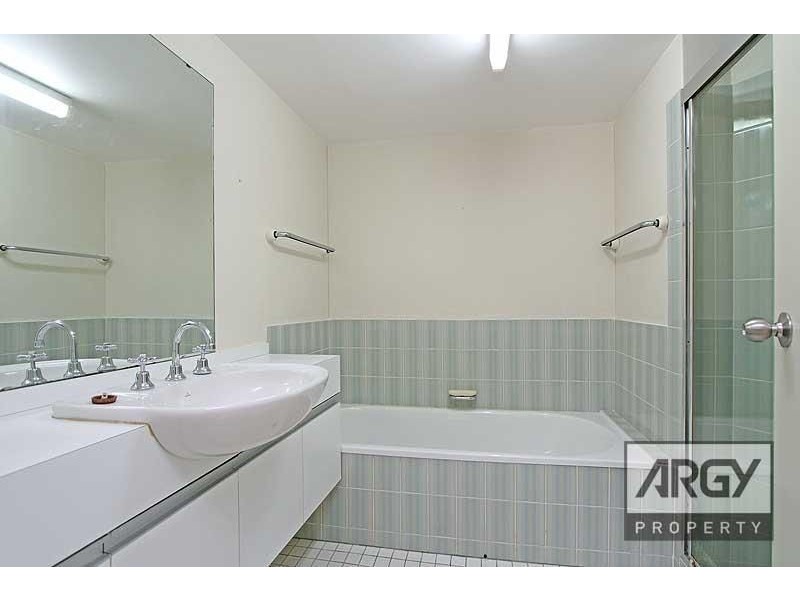 55-57 Glancoe Street, Sutherland NSW 2232