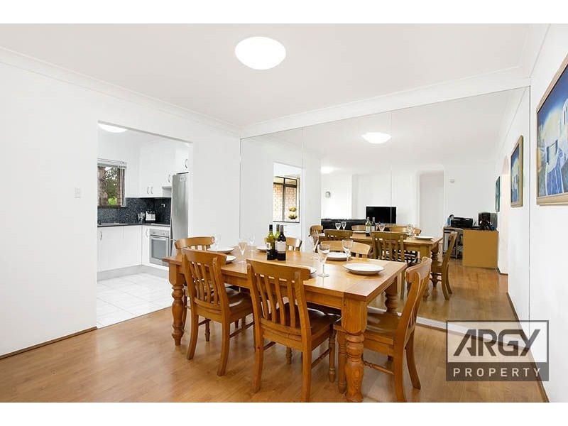 4/27 Willison Road, Carlton NSW 2218