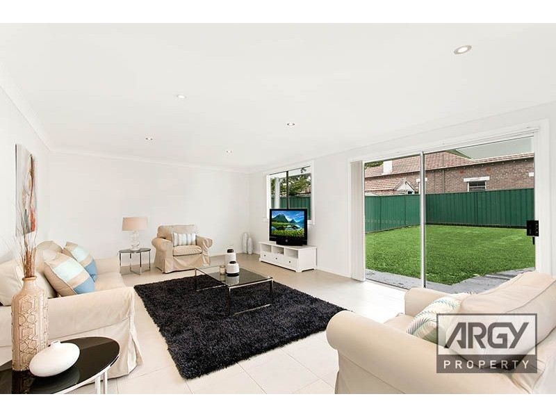 16 Clarence Road, Rockdale NSW 2216