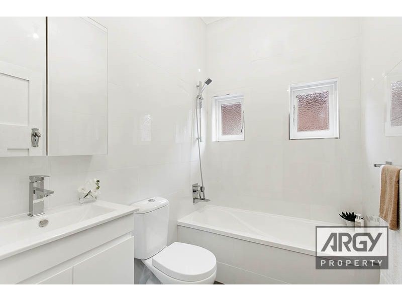 16 Clarence Road, Rockdale NSW 2216