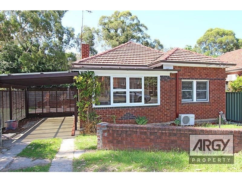 11 Warialda Street, Kogarah NSW 2217