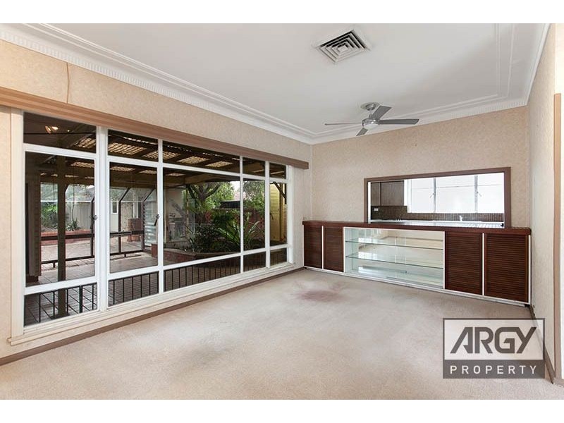 19 Bristol Road, Hurstville NSW 2220