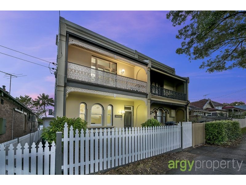 16 Victoria Street, Kogarah NSW 2217