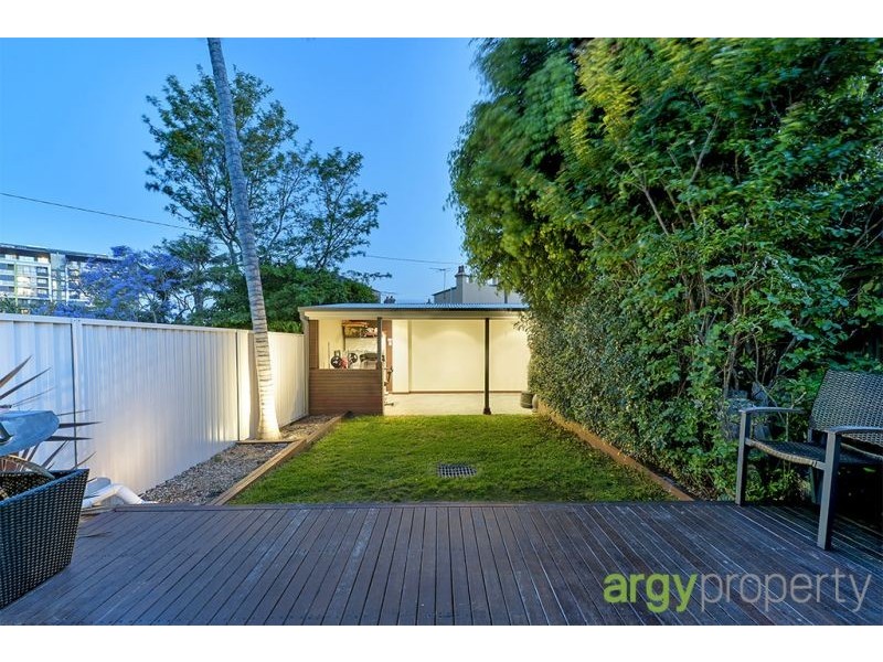 16 Victoria Street, Kogarah NSW 2217