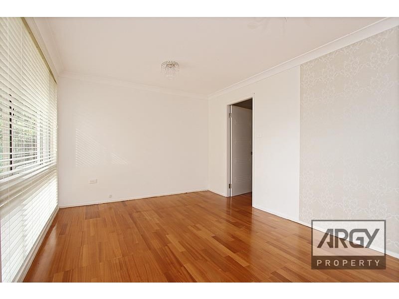 58 Chasselas Avenue, Eschol Park NSW 2558