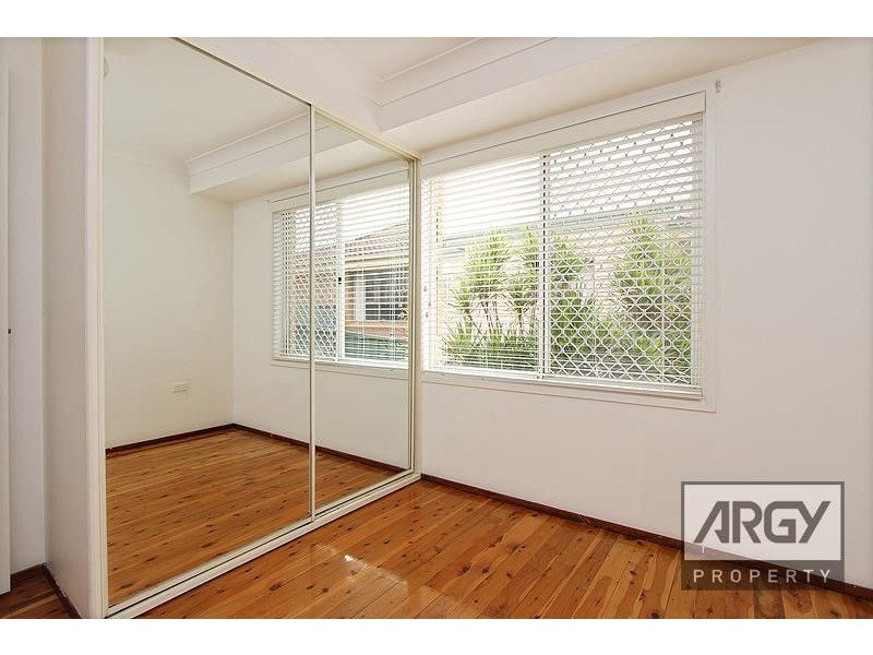 58 Chasselas Avenue, Eschol Park NSW 2558