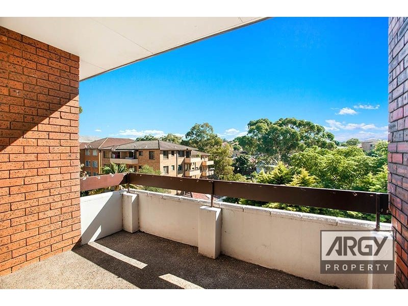 13/42-44 Robertson Street, Kogarah NSW 2217