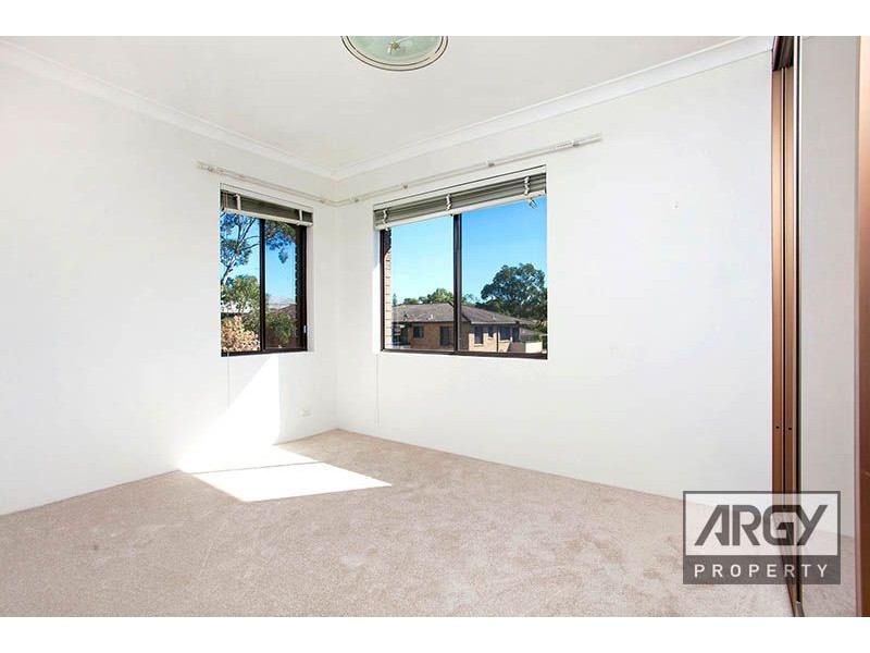 13/42-44 Robertson Street, Kogarah NSW 2217