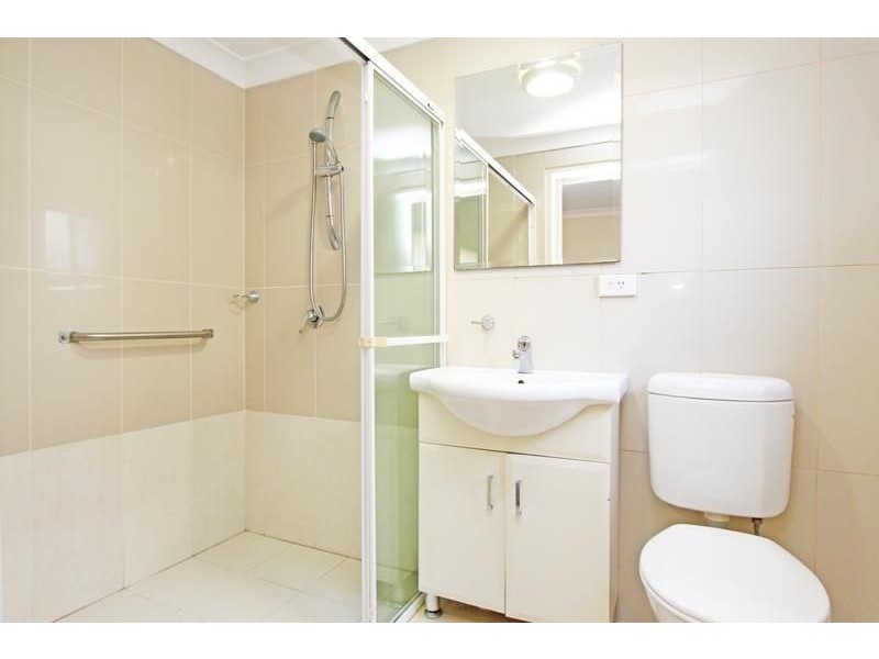 1/133-135 Harrow Rd, Kogarah NSW 2217