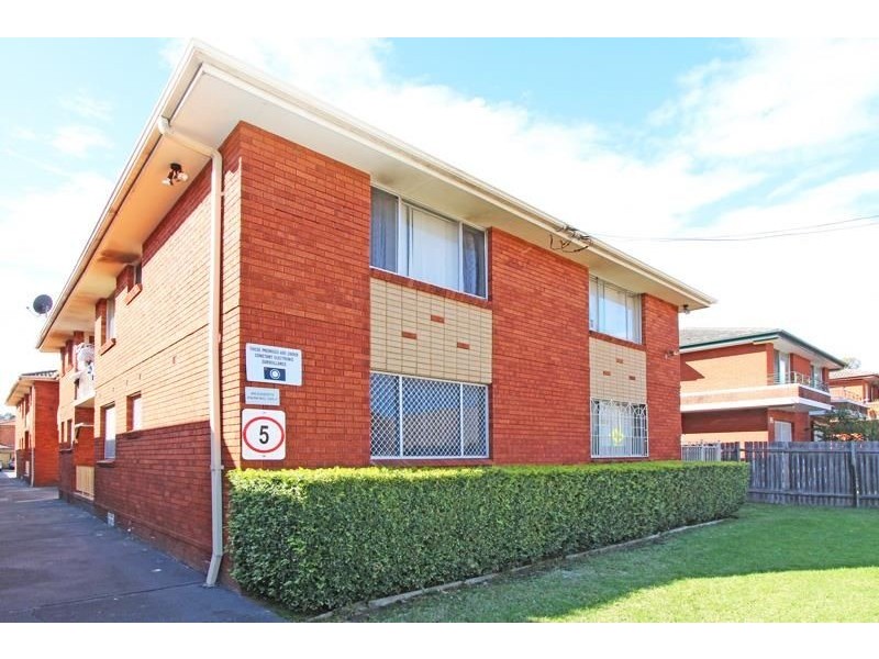 87 Hampden Rd, Lakemba NSW 2195