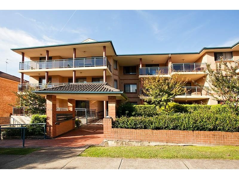 14/12-20 Mill Street, Carlton NSW 2218