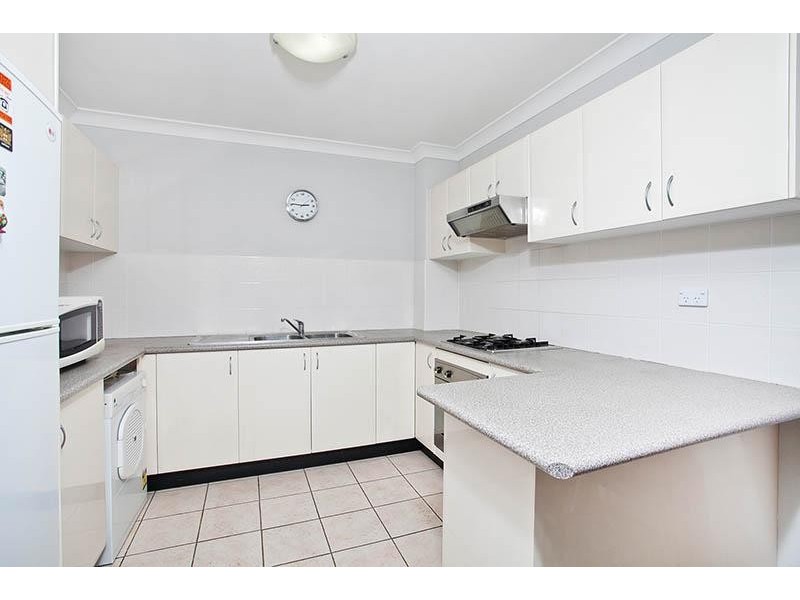 3/12-20 Mill Street, Carlton NSW 2218
