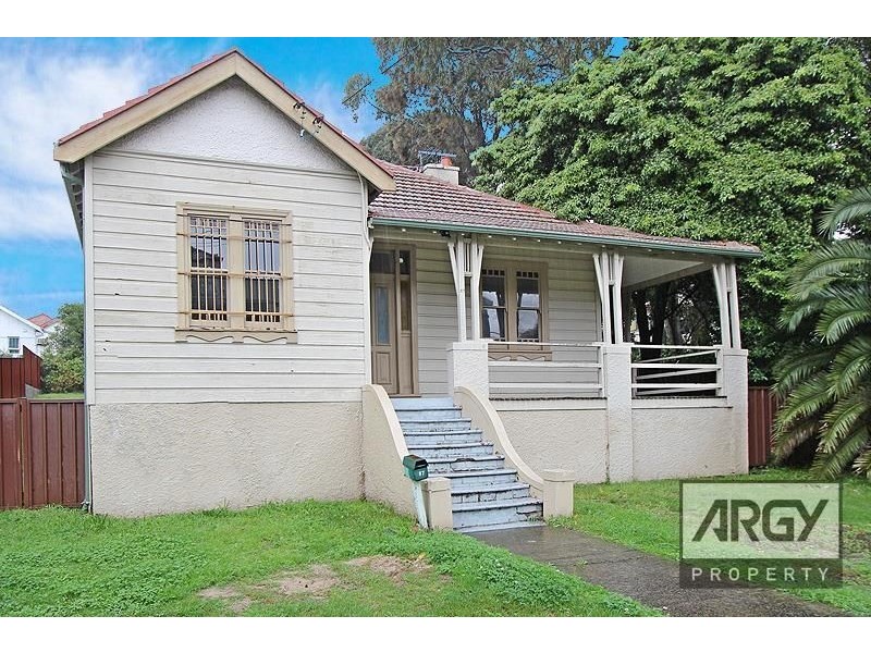 87 Woniora Rd, Hurstville NSW 2220