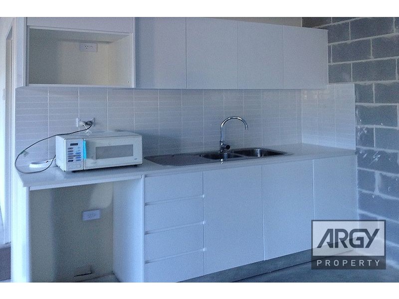 Shop 1/26 Marsh Street, Wolli Creek NSW 2205