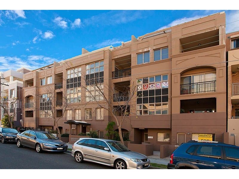 13/26-30 Premier Street, Kogarah NSW 2217