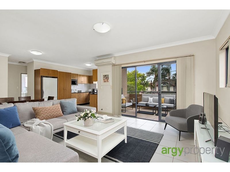 3/15 Wycombe Avenue, Monterey NSW 2217