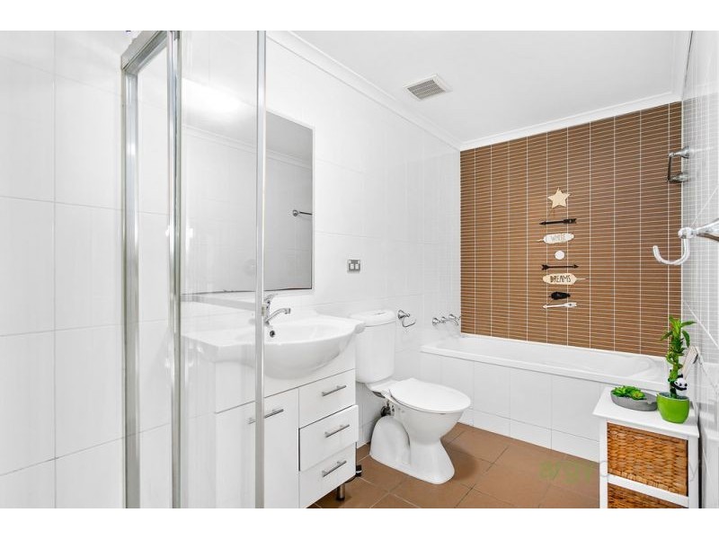 18/1-9 Andover Street, Carlton NSW 2218