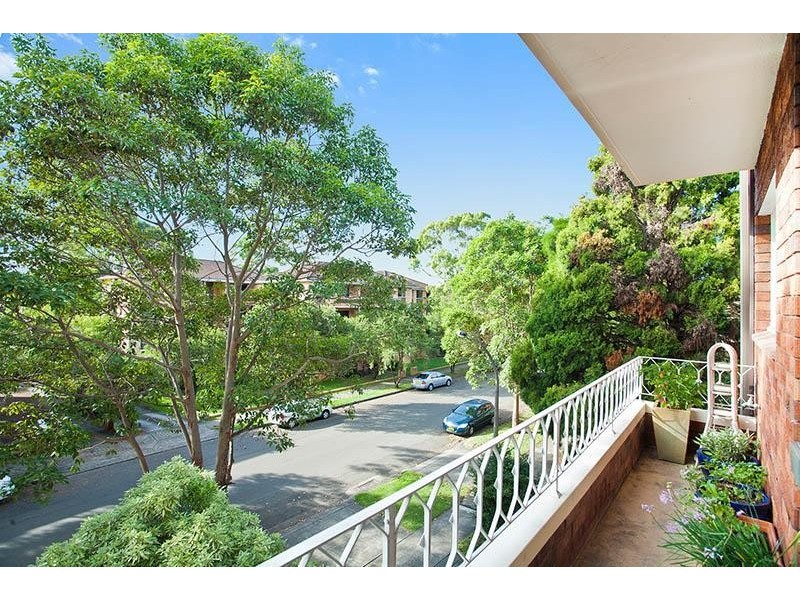 53 Station Street, Mortdale NSW 2223