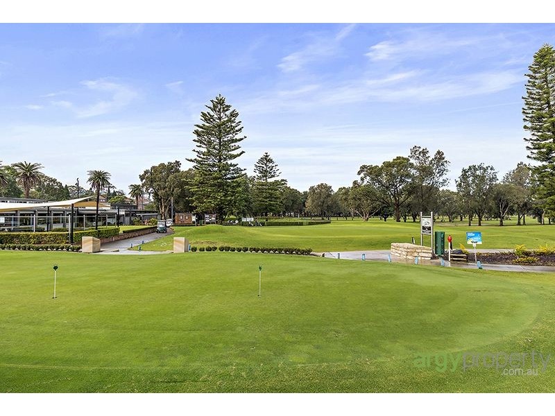 18 Ferry Avenue, Beverley Park NSW 2217