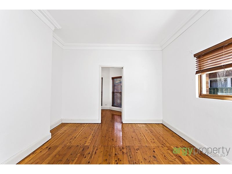 18 Ferry Avenue, Beverley Park NSW 2217