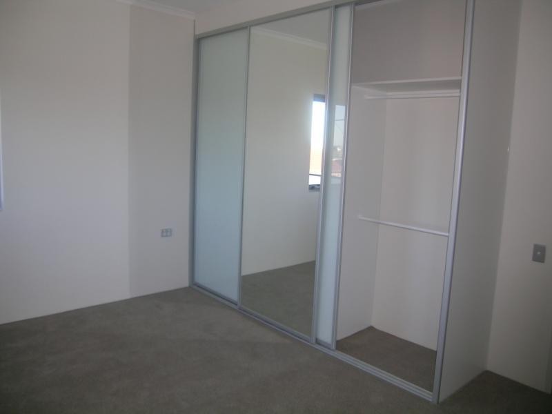 11/45 Forest Road, Hurstville NSW 2220