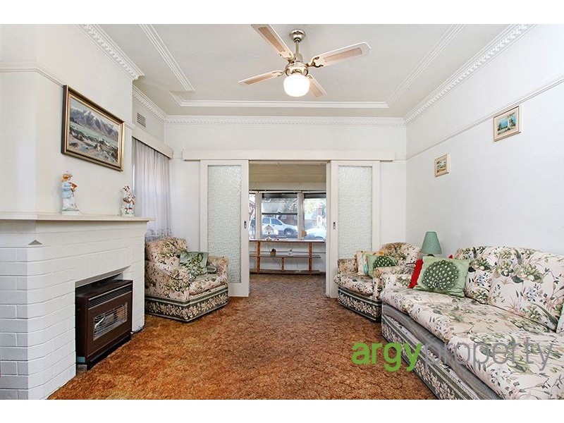 136 Wolli Street, Kingsgrove NSW 2208