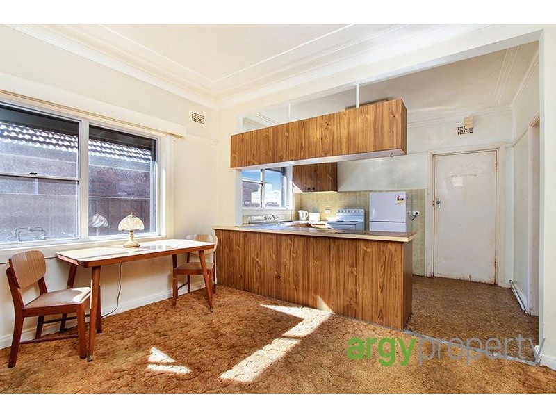 136 Wolli Street, Kingsgrove NSW 2208