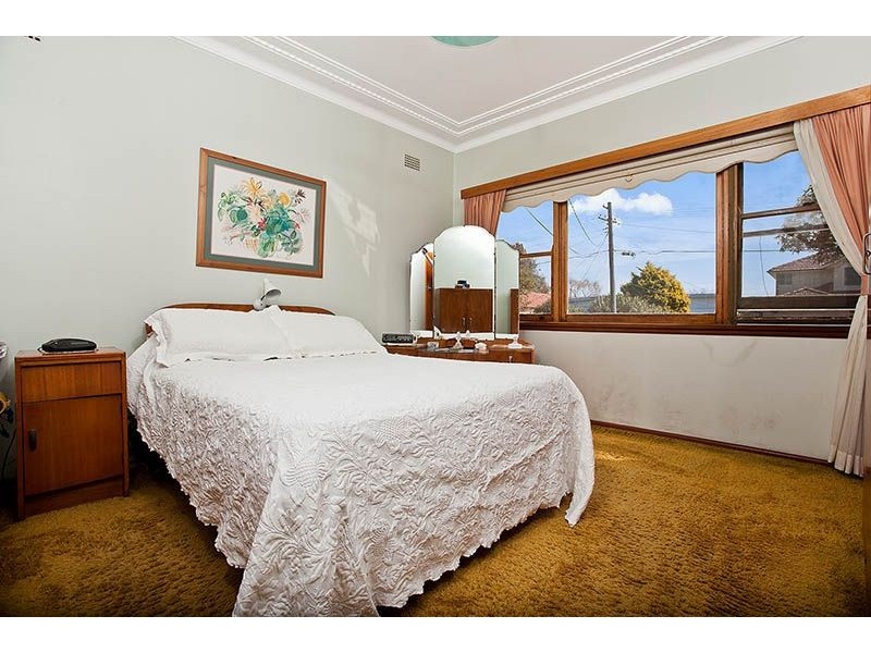 10 Colson Crescent, Monterey NSW 2217