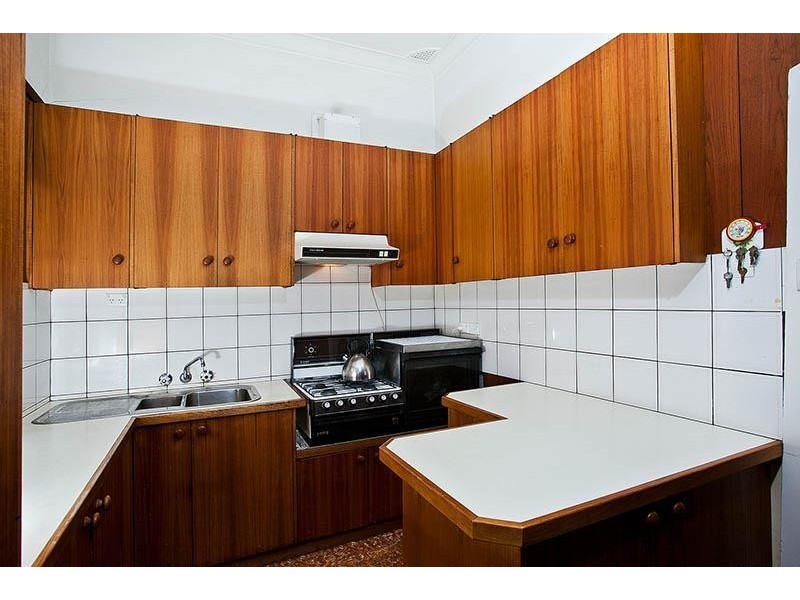 21 Blakesley Road, South Hurstville NSW 2221