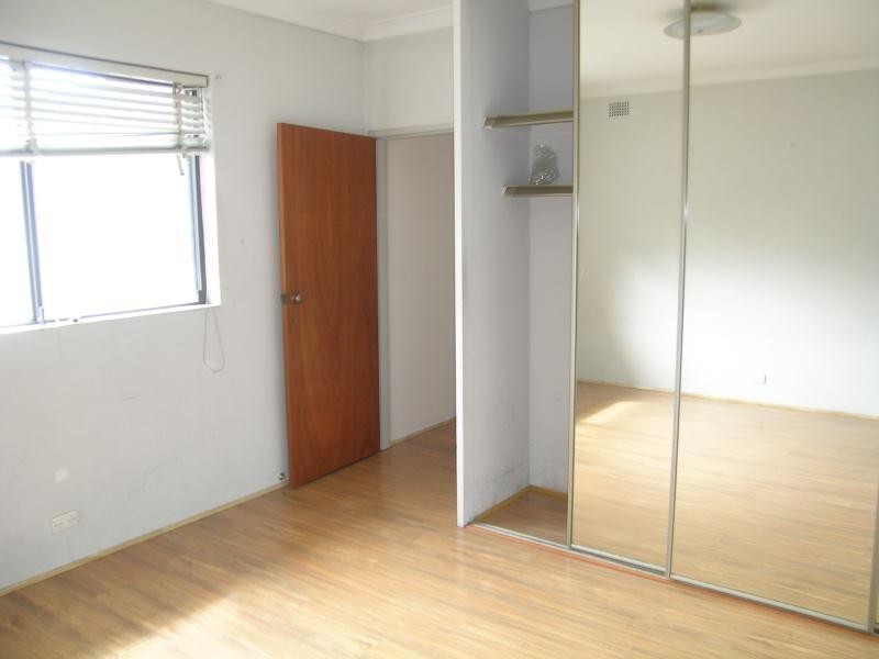 1 Shaftesbury Street, Carlton NSW 2218