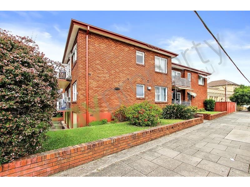 8/13 Ocean Street, Kogarah NSW 2217