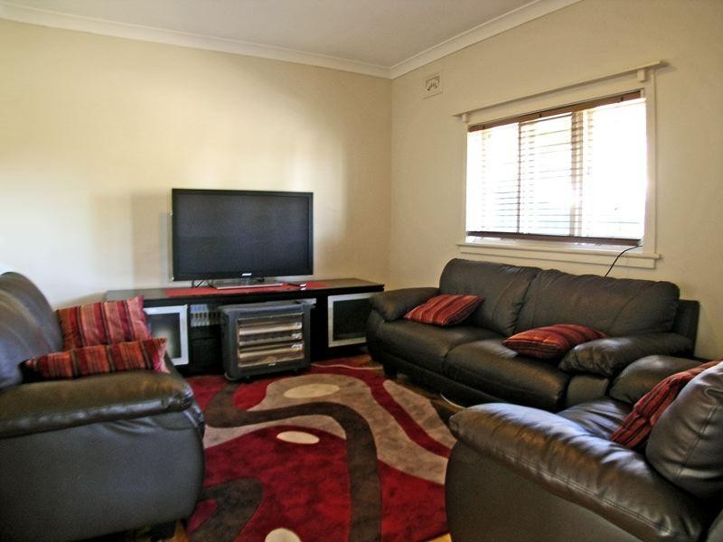 144 Woids Avenue, Carlton NSW 2218