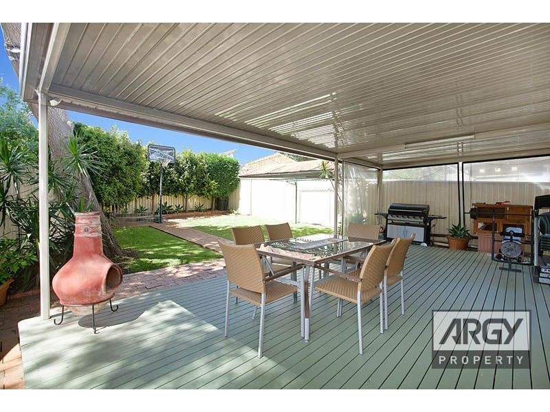 66 Belmore Road, Peakhurst NSW 2210