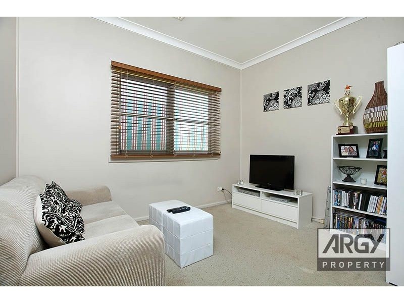 66 Belmore Road, Peakhurst NSW 2210
