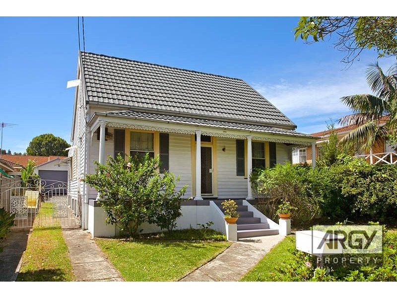 108 Cambridge Street, Penshurst NSW 2222