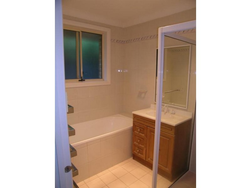 16 Sunbury Street, Sutherland NSW 2232