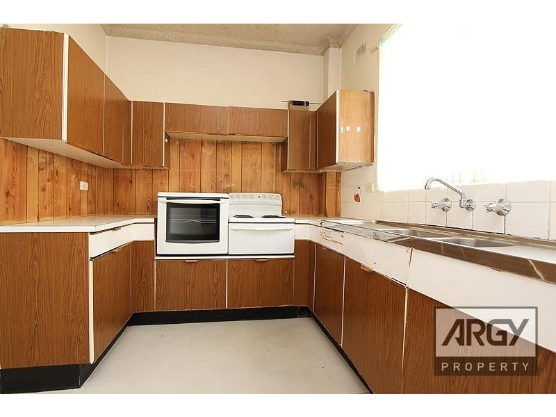 8/21 Hogben Street, Kogarah NSW 2217