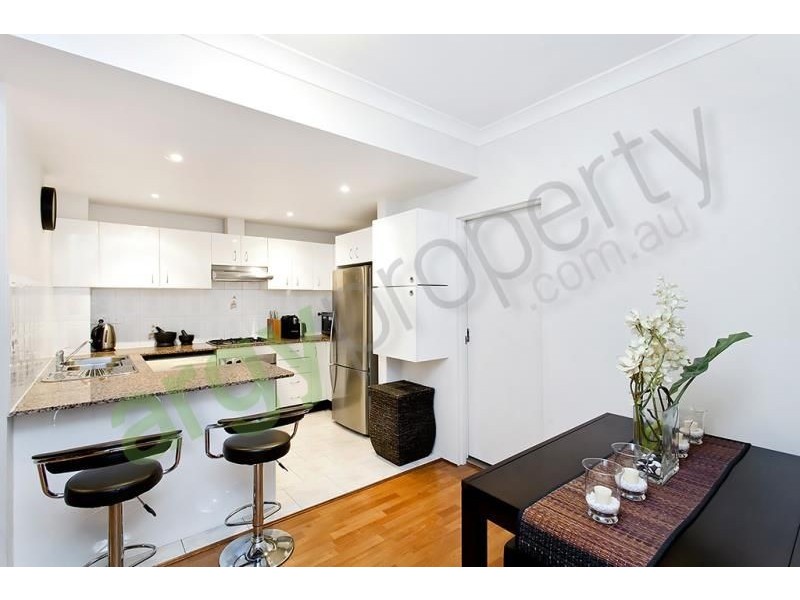 8/2-4 Railway Parade, Kogarah NSW 2217