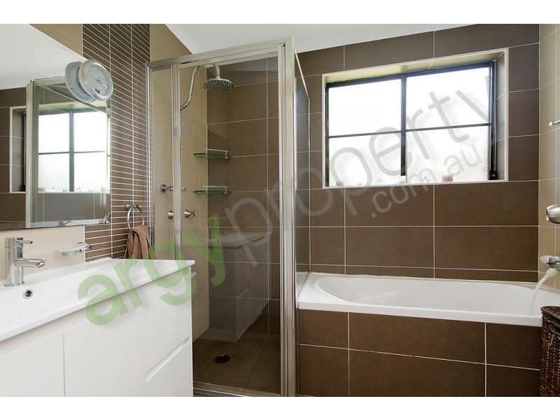 8/2-4 Railway Parade, Kogarah NSW 2217