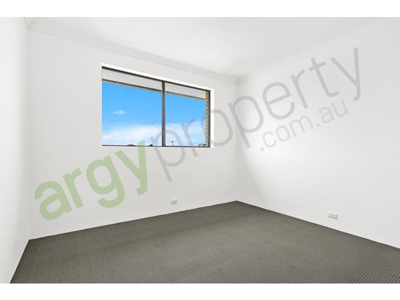 11/5-7 Willison Rd, Carlton NSW 2218