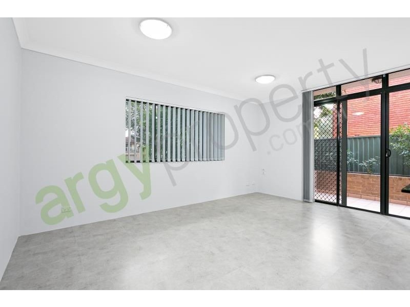 1/144 Queen Victoria Street, Bexley NSW 2207