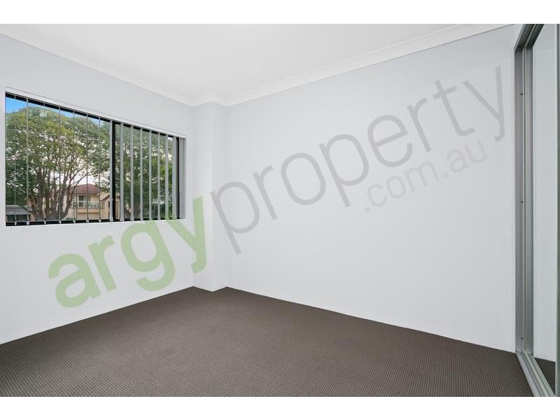 1/144 Queen Victoria Street, Bexley NSW 2207