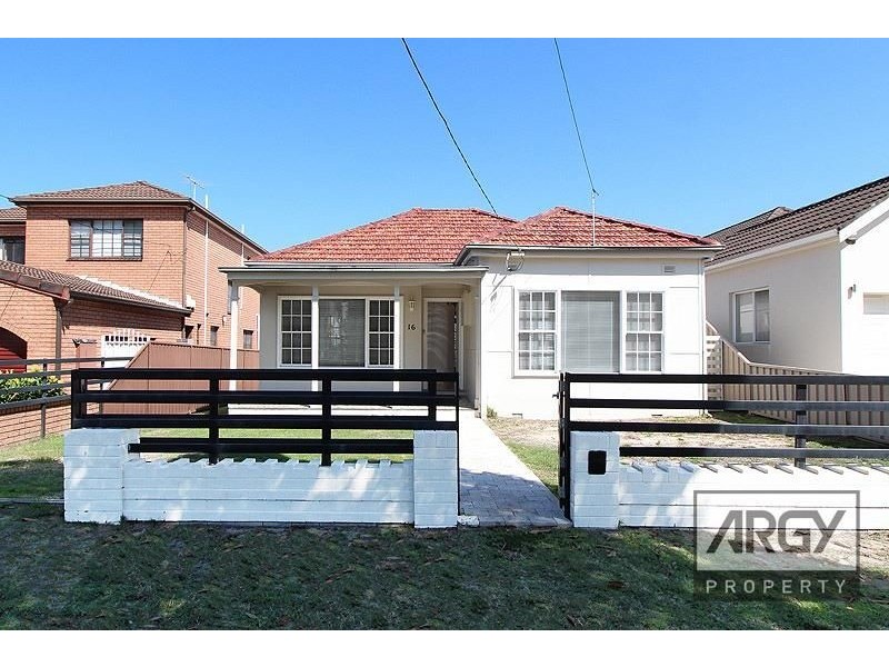 16 Pasadena Street, Monterey NSW 2217
