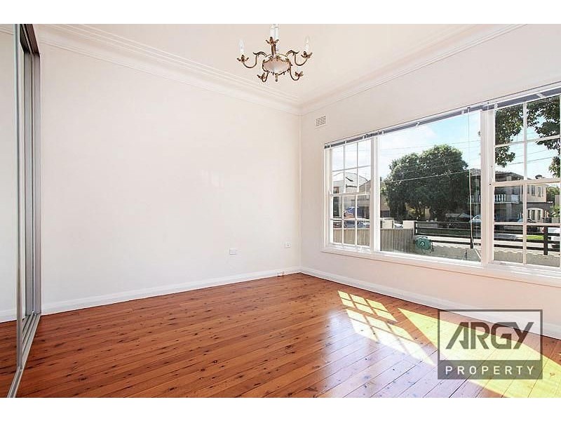 16 Pasadena Street, Monterey NSW 2217